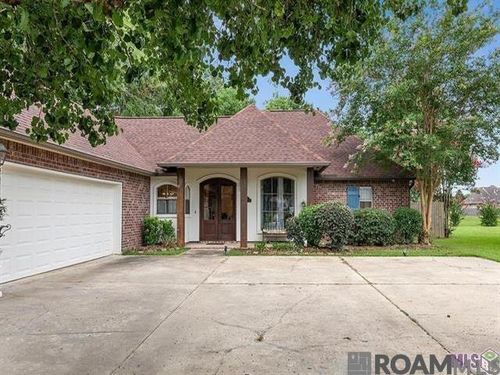 2502 Shady Bend Ct, Zachary, LA, 70791-2699 | Card Image
