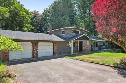 1111 Garrison Ave, Port Orchard, WA, 98366-3622 | Card Image