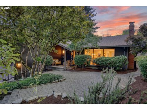 3165 Sw Raleighview Dr, Portland, OR, 97225-3150 | Card Image