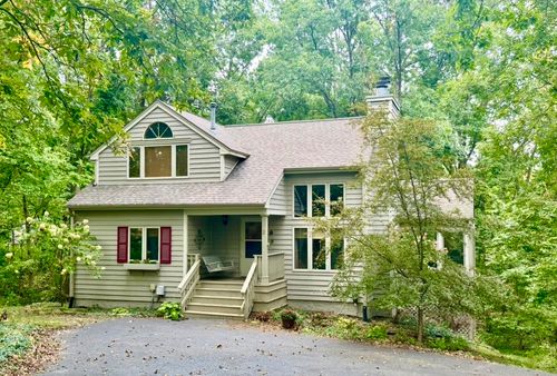 2 Russett Ln, Galena, IL, 61036-9336 | Card Image
