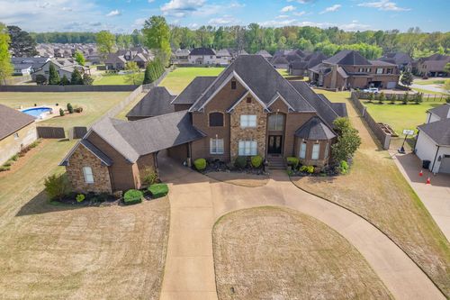 22 Arbor Ridge Cv, Jackson, TN, 38305 | Card Image