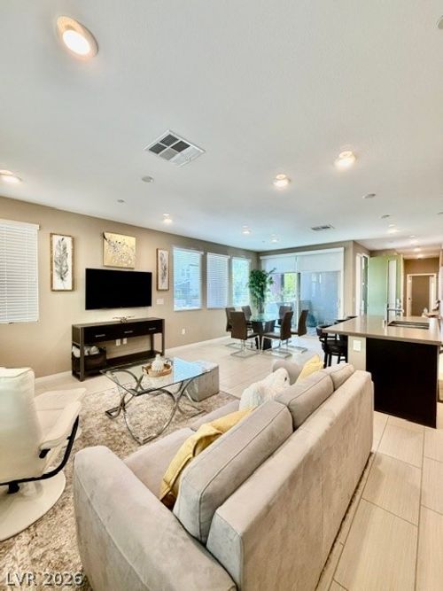 102-11315 Kraft Mountain Avenue, Las Vegas, NV, 89135 | Card Image