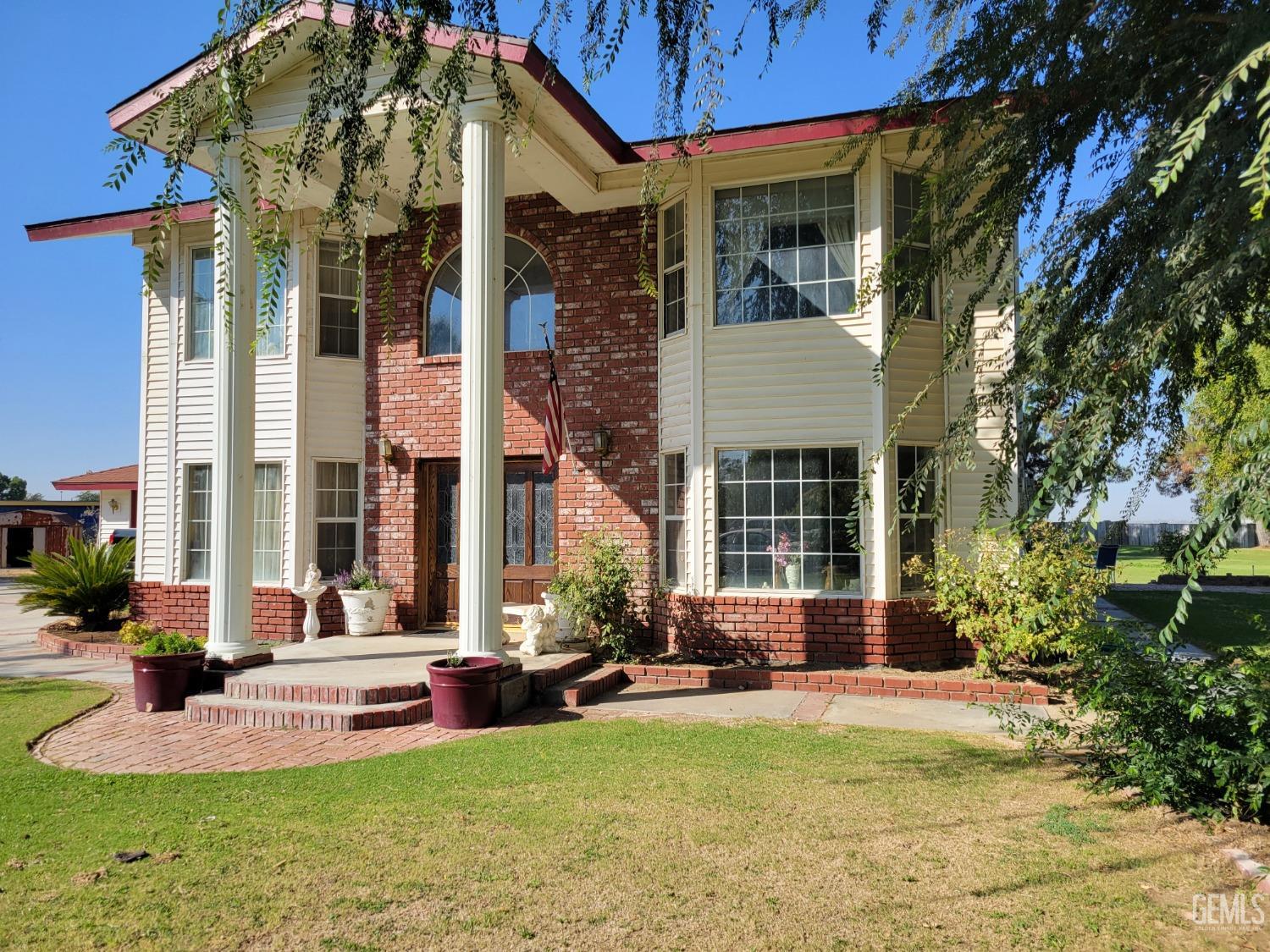Porterfield Ave, Bakersfield, CA 93307