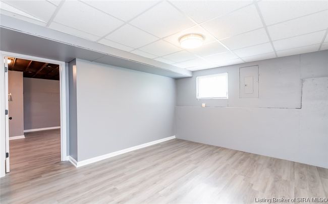715 Valley View Trce, Home with 4 bedrooms, 3 bathrooms and null parking in New Albany IN | Image 48