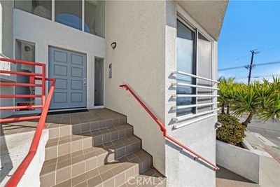 2 - S Pacific Avenue, Condo with 2 bedrooms, 2 bathrooms and 2 parking in San Pedro CA | Image 2