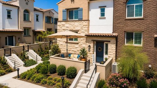 571 Via Chelsea, Camarillo, CA, 93012 | Card Image