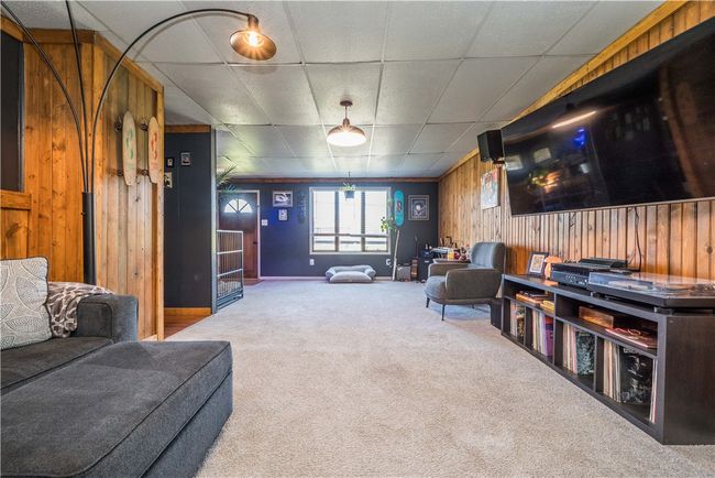 337 Whitestown Rd, House other with 3 bedrooms, 1 bathrooms and 6 parking in Butler PA | Image 11