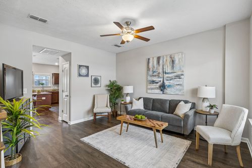 4050 Saddlecreek Way, Antioch, TN, 37013-3897 | Card Image