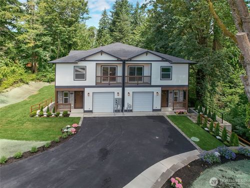 b-3333 Nassau St, Everett, WA, 98201-4140 | Card Image