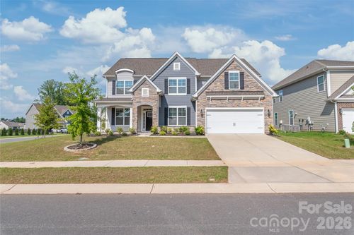 5703 Casper Dr, Charlotte, NC, 28214-2631 | Card Image