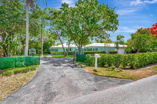 1220 N Swinton Ave, Delray Beach, FL, 33444-2927 | Card Image