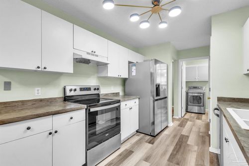 4331 Chantilly Way, Milton, FL, 32583-1678 | Card Image