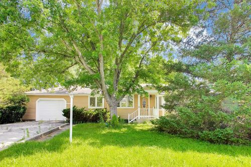 20831 N Maple Ct, Deerfield, IL, 60015-3571 | Card Image