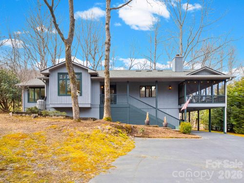 33 Ugedaliyvi Ct, Brevard, NC, 28712-9271 | Card Image