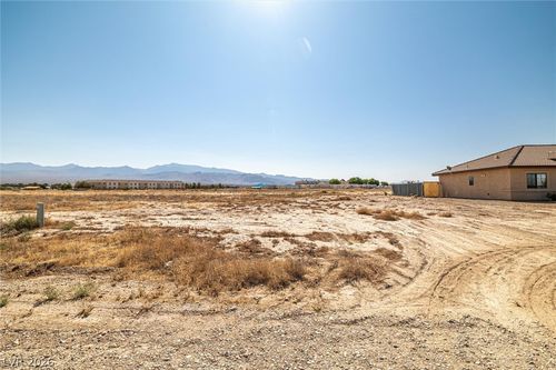 1611 S Enchanted Mesa St, Pahrump, NV, 89048 | Card Image