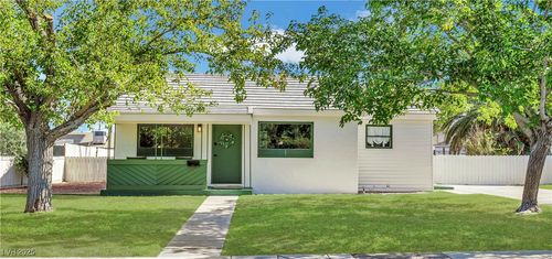 1115 Douglas Dr, Las Vegas, NV, 89102-1813 | Card Image