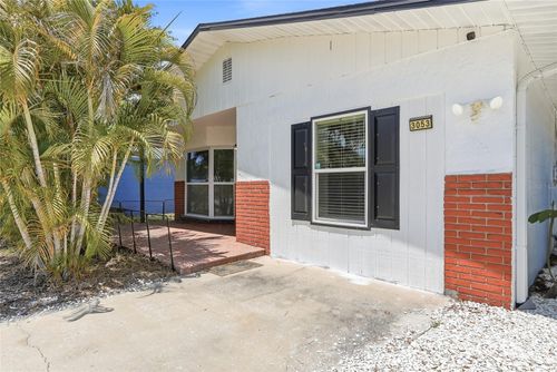 3053 Oaklawn Ave, LARGO, FL, 33771-2542 | Card Image