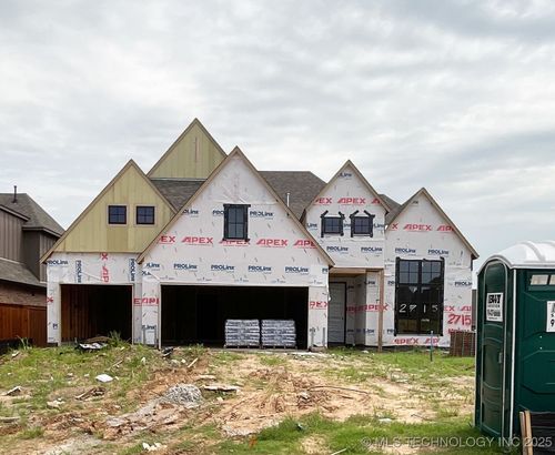 2715 W Union Pl, Broken Arrow, OK, 74011-6850 | Card Image