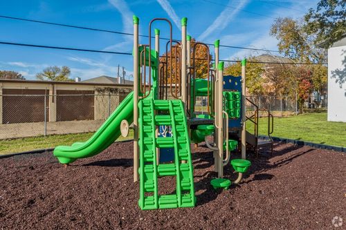 151-1301 W Highway 287 Byp, Waxahachie, TX, 75165-5830 | Card Image