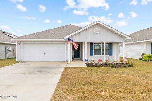 7504 Delancey St, Panama City, FL, 32404-5697 | Card Image