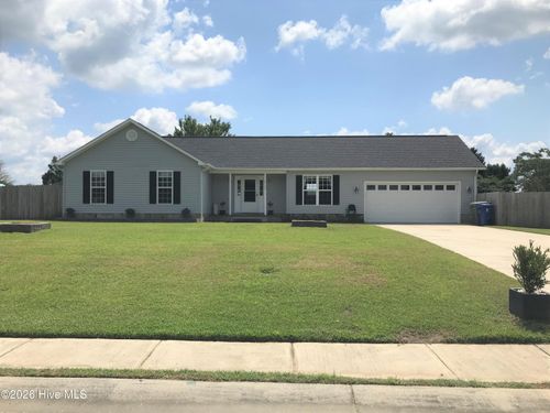 108 Annie Rd, Richlands, NC, 28574-8327 | Card Image