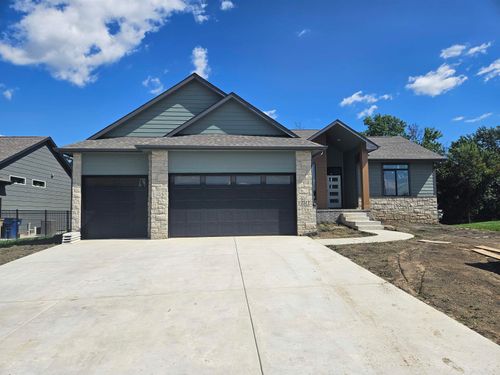 2512 N Emerald Ct, Andover, KS, 67002-7676 | Card Image