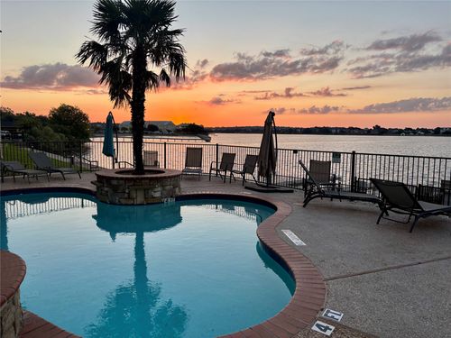 2204-401 E Pearl St, Granbury, TX, 76048-2469 | Card Image