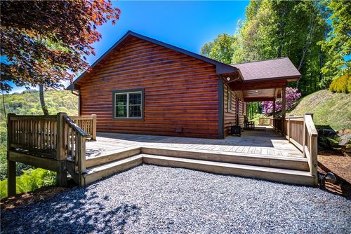 217 Eureka Hills Circle Circle, Boone, NC, 28607 | Card Image