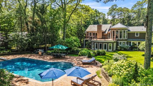 4745 N Bayview Rd, Southold, NY, 11971-3914 | Card Image