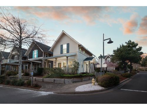 617 Sw 27th Way, LincolnCity, OR, 97367 | Card Image