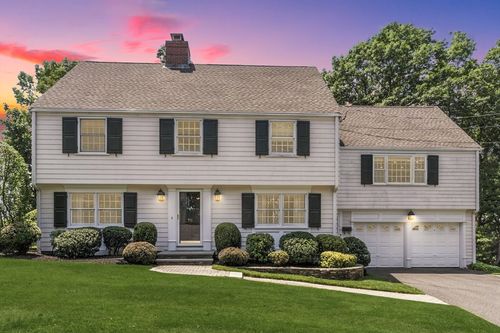 70 Orchard Ln, Melrose, MA, 02176-2918 | Card Image