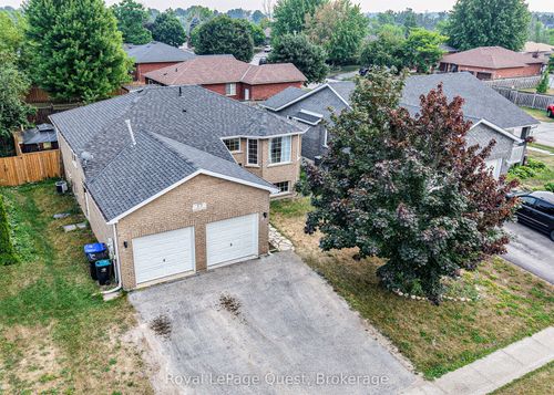 13 Graham St, Elmvale, ON, L0L1P0 | Card Image