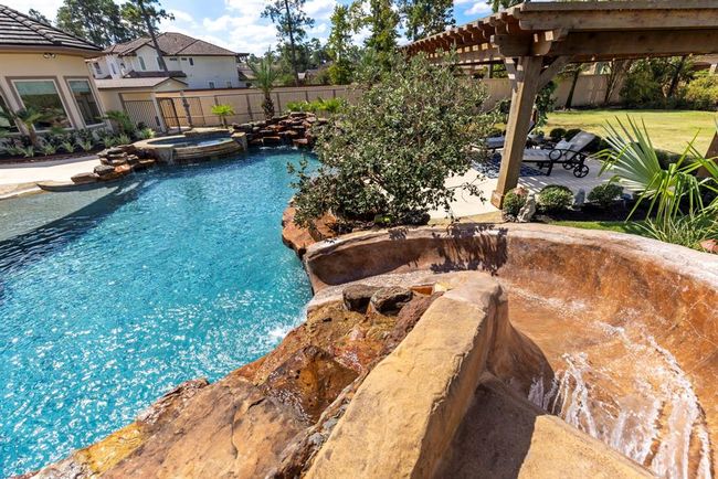 13 Pleasant Shadows Dr, House other with 6 bedrooms, 7 bathrooms and 4 parking in Spring TX | Image 37