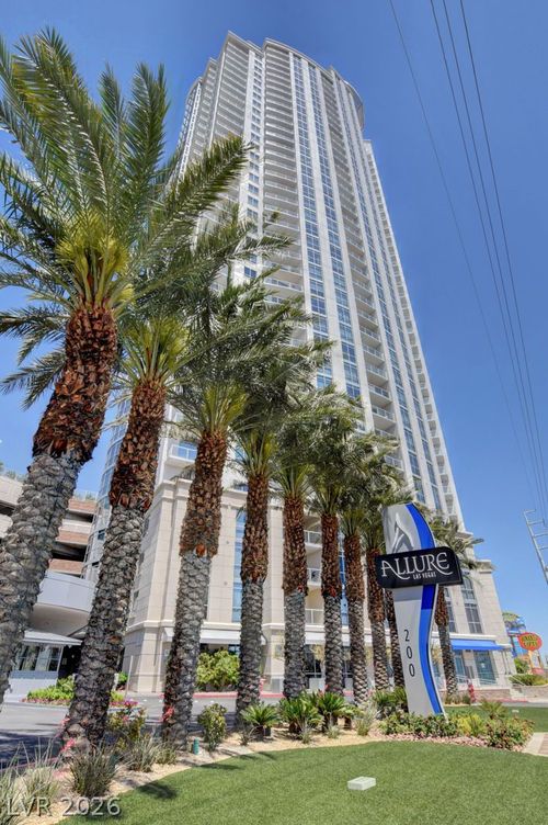 3205-200 W Sahara Ave, Las Vegas, NV, 89102-5002 | Card Image