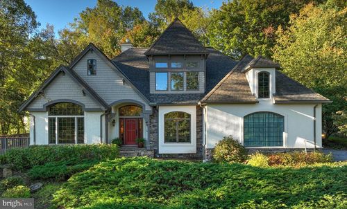 2326 Conestoga Rd, Chester Springs, PA, 19425-3707 | Card Image