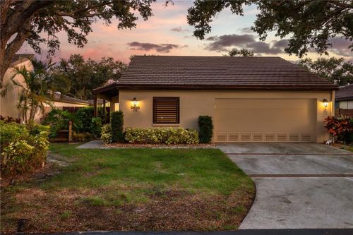 3825 Glen Oaks Manor Drive, SARASOTA, FL, 34232 | Card Image