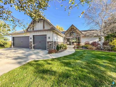 47936 Copperwood Cir, House other with 4 bedrooms, 2 bathrooms and null parking in Harrisburg SD | Image 1