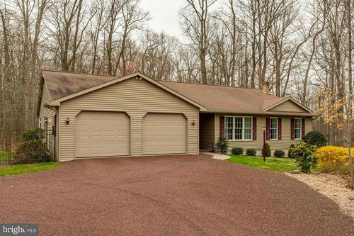 591 Edwards Rd, NARVON, PA, 17555-9320 | Card Image