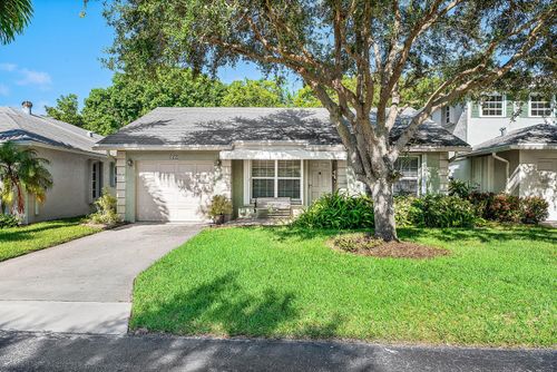 241 Del Rio Blvd, Boca Raton, FL, 33432-4737 | Card Image