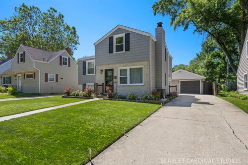 133 W Park Dr, Lombard, IL, 60148-3320 | Card Image