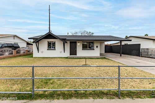 2525 N 47th Dr, Phoenix, AZ, 85035-2119 | Card Image