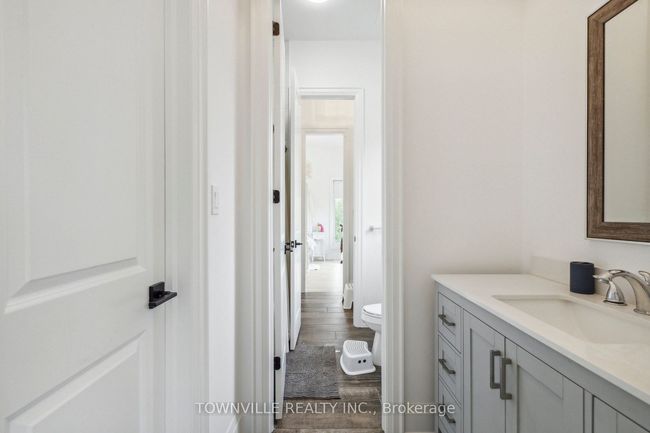 9042 Sideroad 10, House other with 6 bedrooms, 4 bathrooms and 12 parking in Georgetown ON | Image 13