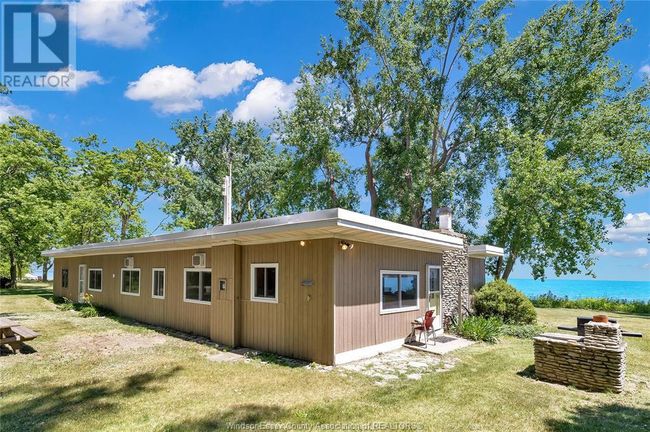 67 E Shore Rd, House other with 4 bedrooms, 2 bathrooms and null parking in Pelee Island ON | Image 4