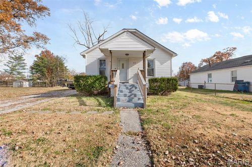 210 Poag Ave, South Roxana, IL, 62087-1539 | Card Image