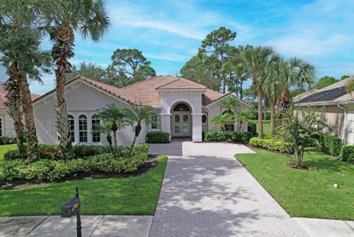 8705 Tompson Point Rd, Port St Lucie, FL, 34986-3095 | Card Image