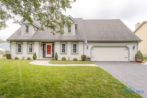 5226 Summer Dr, Sylvania, OH, 43560-1855 | Card Image