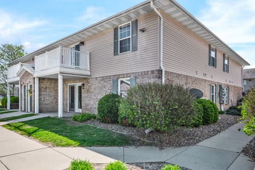 108-1040 Ekstam Dr, Bloomington, IL, 61704-6369 | Card Image