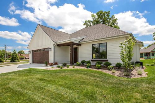 1-6396 Lamppost Circle Se, Cascade Twp, MI, 49546 | Card Image