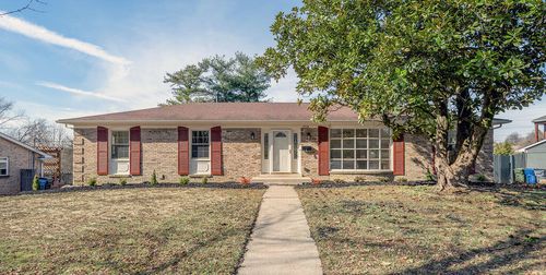 2934 Montavesta Rd, Lexington, KY, 40502-3004 | Card Image