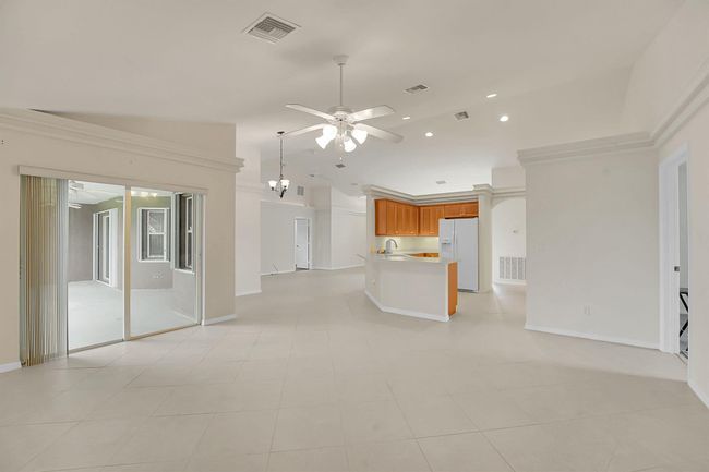 3601 Sw Europe Street, House other with 5 bedrooms, 3 bathrooms and null parking in Port St Lucie FL | Image 11